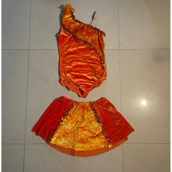 2 Piece Orange Costume Set For Girls - Picture 1 of 6